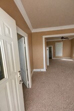 11125 Iowa St in Madera, CA - Building Photo - Building Photo