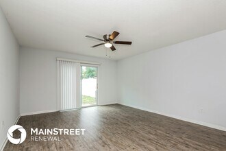 530 Eiseman Wy in Jacksonville, FL - Building Photo - Building Photo
