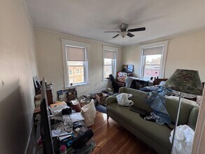 100 Brainerd Rd, Unit 15 in Boston, MA - Foto de edificio - Building Photo