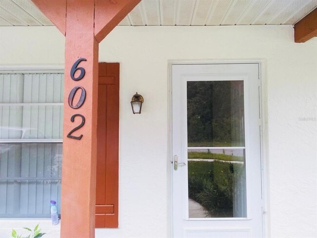 602 Nicole Blvd in Ocoee, FL - Foto de edificio - Building Photo