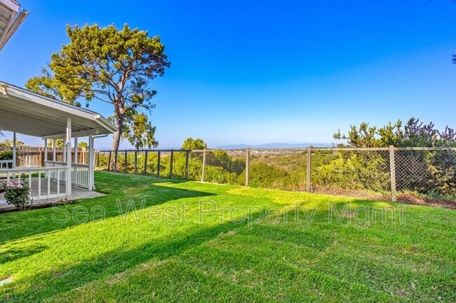 1366 Eldean Ln in Oceanside, CA - Building Photo - Building Photo