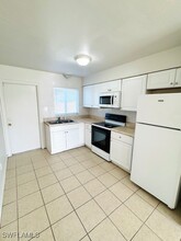 120 Gordon Ave S in Lehigh Acres, FL - Building Photo - Building Photo
