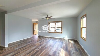 525 Birch St in River Falls, WI - Building Photo - Building Photo