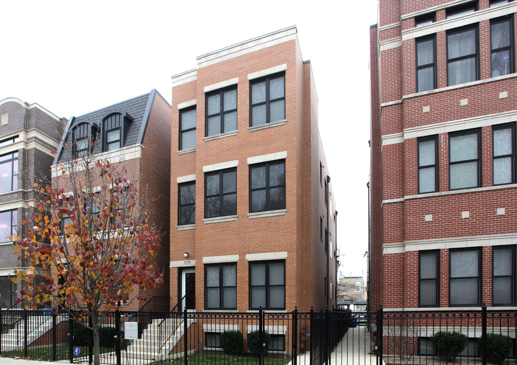 3329 S Prairie Ave in Chicago, IL - Building Photo