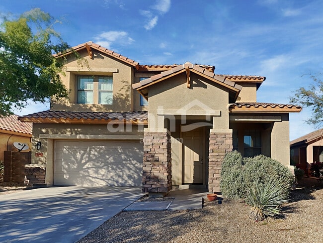 201 S 152nd Ave