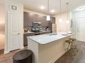 120 St Louis Ave in Fort Worth, TX - Building Photo