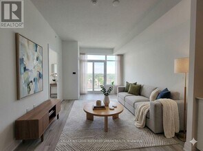 3220 Sheppard Ave E in Toronto, ON - Building Photo - Building Photo