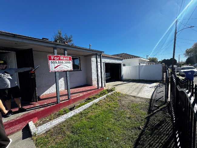 1895 Turrill Ave in San Bernardino, CA - Building Photo - Building Photo
