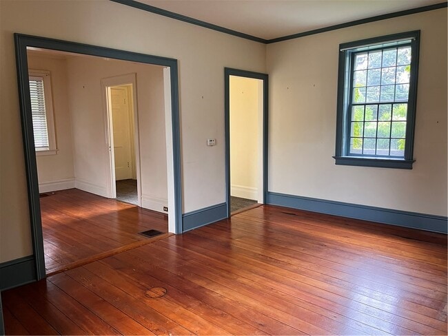 property at 410 N Main St