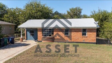 1525 SE 47th Terrace in Oklahoma City, OK - Building Photo - Building Photo