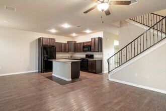 Edgerock Residential Townhomes in El Paso, TX - Building Photo - Interior Photo