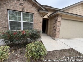 2127 Emerald Edge in San Antonio, TX - Building Photo - Building Photo