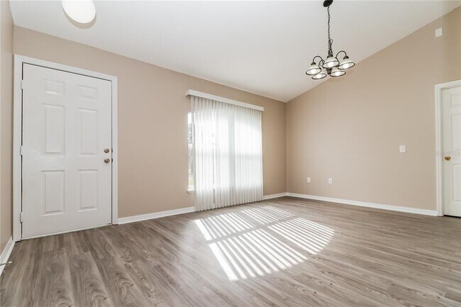 14336 Coronado Dr in Spring Hill, FL - Building Photo - Building Photo