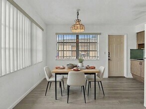 2193 NE 172nd St, Unit 2193 in North Miami Beach, FL - Building Photo - Building Photo