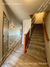 4914 W Cayman St in Sioux Falls, SD - Foto de edificio - Building Photo