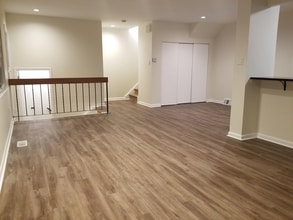 1702 Tracey St in Philadelphia, PA - Building Photo - Building Photo