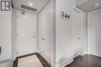 7-317 Marquette Ave in Ottawa, ON - Building Photo - Building Photo