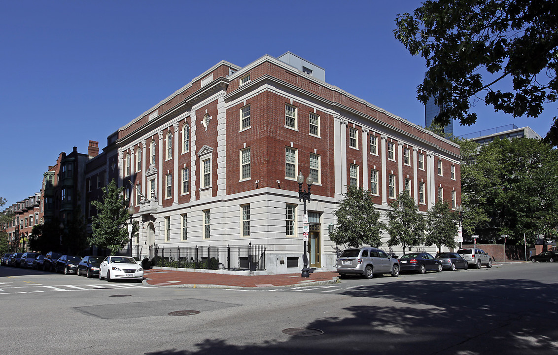 7 Warren Ave in Boston, MA - Building Photo