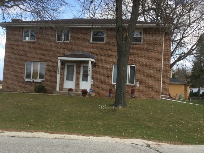 property at 7952 Daniel Ct