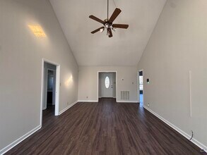 117 Oconee St in Warner Robins, GA - Building Photo - Building Photo