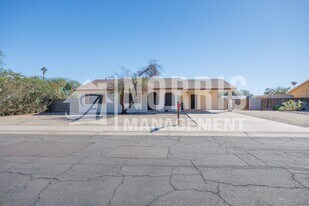 1760 N Kadota Ave in Casa Grande, AZ - Building Photo