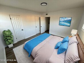 5452 Playa Way in Jacksonville, FL - Building Photo - Building Photo