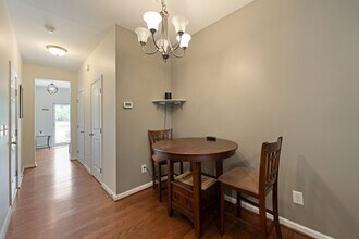 1504 Holly Grove Way in Durham, NC - Building Photo - Building Photo