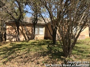 property at 2101 Ledge View St