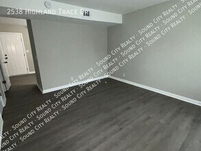 2538 Highland Trace Dr in Nashville, TN - Building Photo - Building Photo