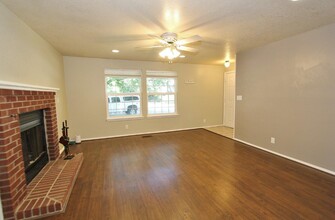 8319 W Cory Ct in Boise, ID - Building Photo - Building Photo