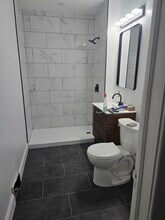68 Murray St, Unit 3 Bedroom 1 Bath in Binghamton, NY - Building Photo - Building Photo