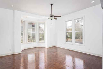 427 N Cherry St in Florence, AL - Building Photo - Building Photo