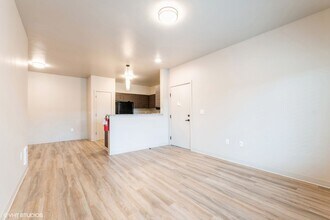 1940 Jefferson Blvd in Kalispell, MT - Building Photo - Building Photo