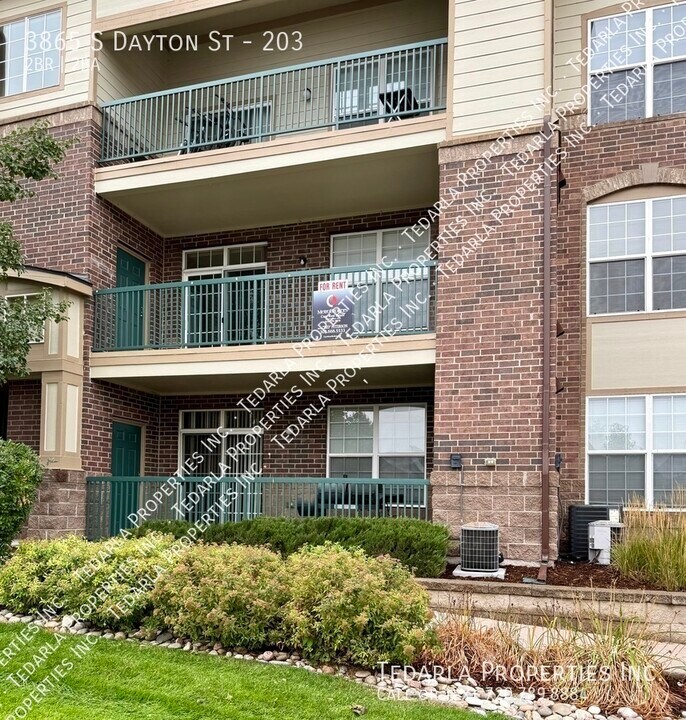 3865 S Dayton St in Aurora, CO - Building Photo