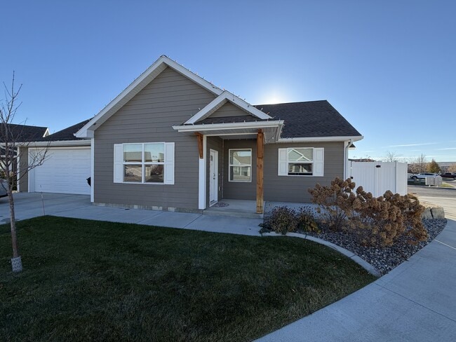 property at 1405 Harmony Ct