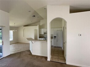 1005 SW 32nd Terrace in Cape Coral, FL - Building Photo - Building Photo