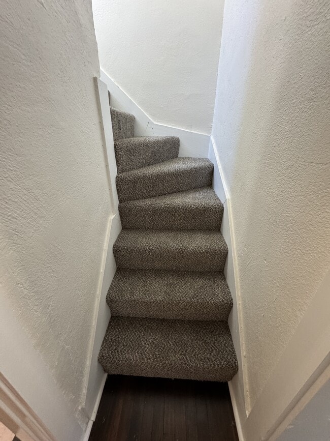 1329 Rowland Ave in Kansas City, KS - Building Photo - Building Photo