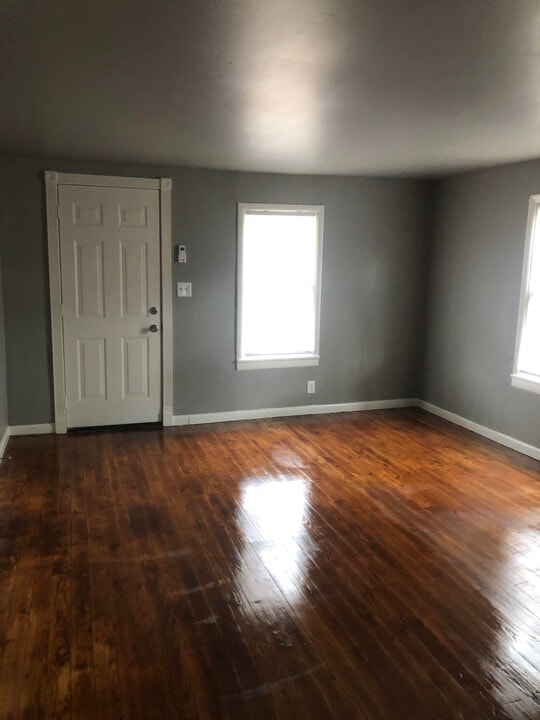 4108 Charles Page Blvd in Tulsa, OK - Building Photo