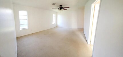 1301 La Paloma St in Amarillo, TX - Foto de edificio - Building Photo