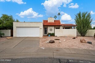 5520 N 77th Pl in Scottsdale, AZ - Building Photo