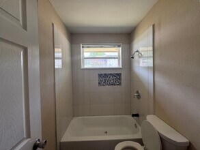 2214 N Berkley Dr in North Little Rock, AR - Building Photo - Building Photo
