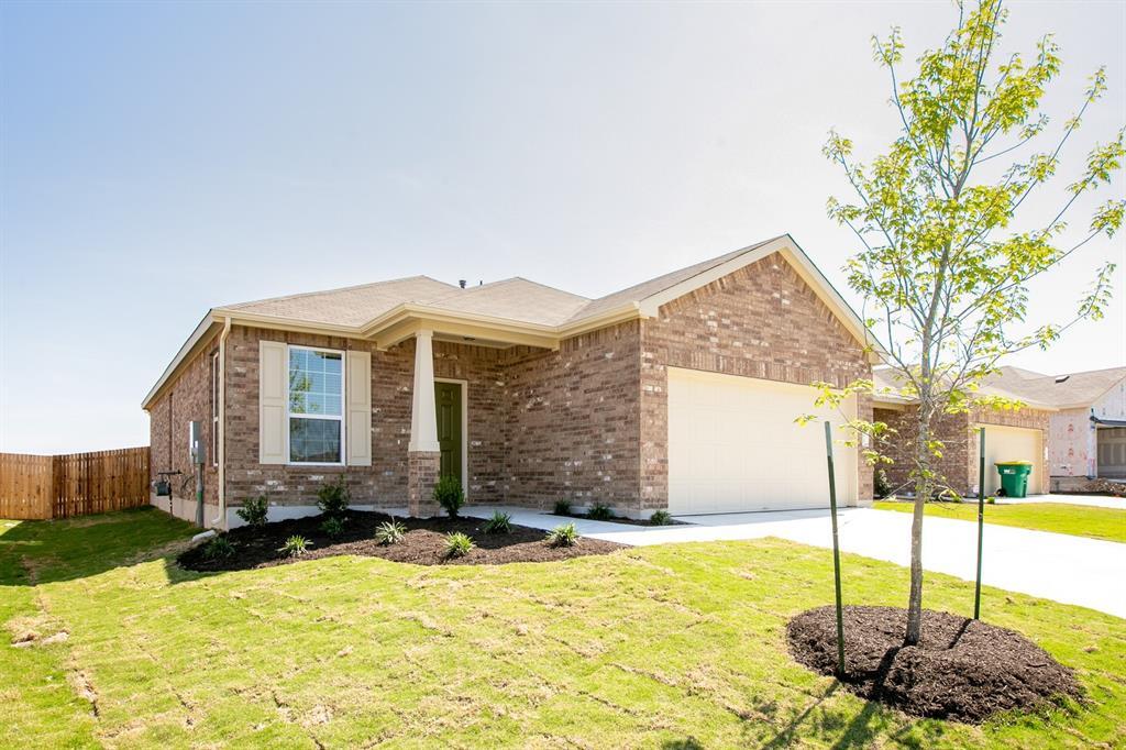 500 Martha Dr in Buda, TX - Building Photo