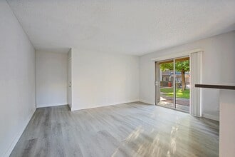 Northerly in Phoenix, AZ - Building Photo - Building Photo