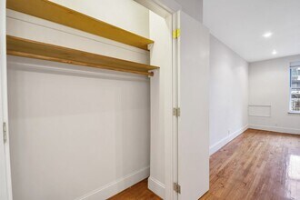 124 E 27th St in New York, NY - Building Photo - Building Photo