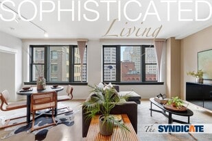 915 Olive St in St. Louis, MO - Building Photo