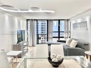 700 NE 26th Ter, Unit 2905 in Miami, FL - Building Photo - Building Photo