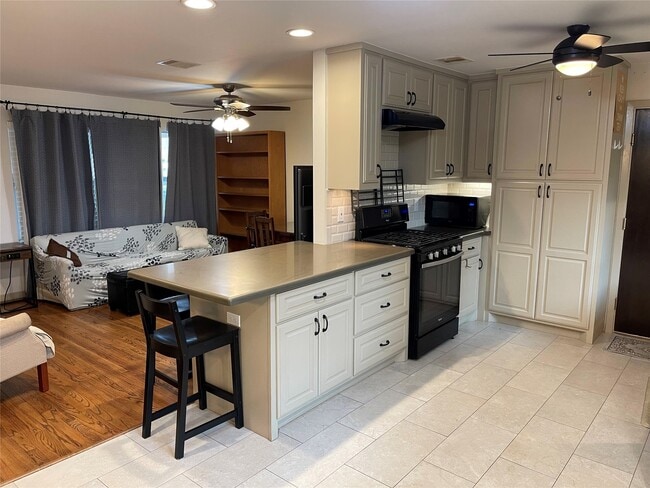 property at 11303 Greenwillow Dr