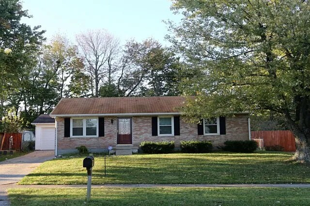 1166 Trent Blvd in Lexington, KY - Building Photo