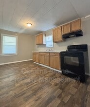 604 W Elm St in Shelby, NC - Building Photo - Building Photo