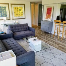 345 W Fullerton Pky, Unit 501 in Chicago, IL - Building Photo - Building Photo